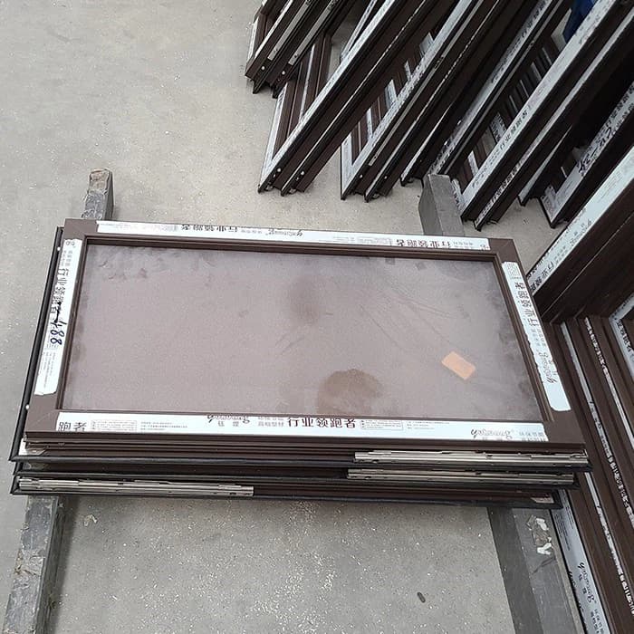 Aluminium Toilet Window thumbnail 2