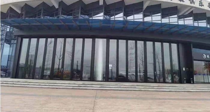 Pintu Bifold Thermal Break Tugas Berat