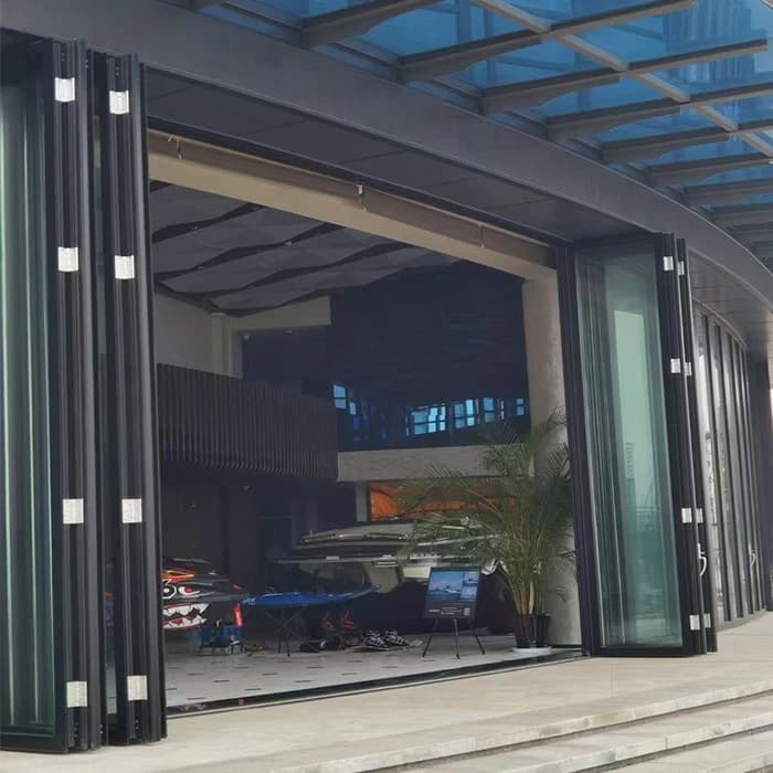 Heavy-Duty Thermal Break Bifold Doors thumbnail 4