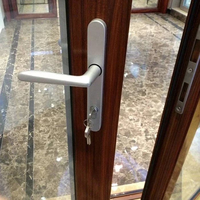 Seri Pintu Patio Bifold Kustom thumbnail 3