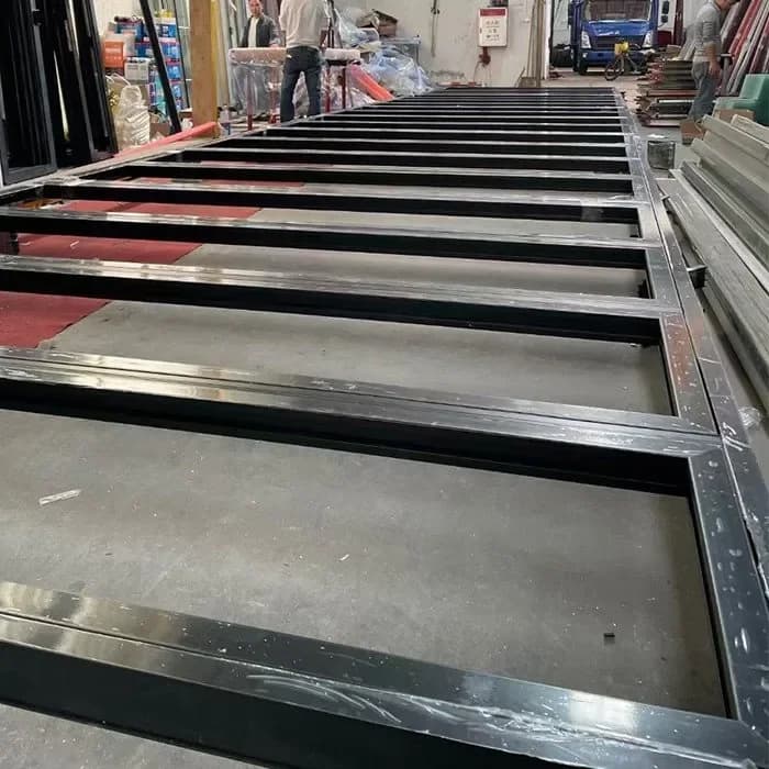 Pintu Geser Bifold Hemat Energi thumbnail 2