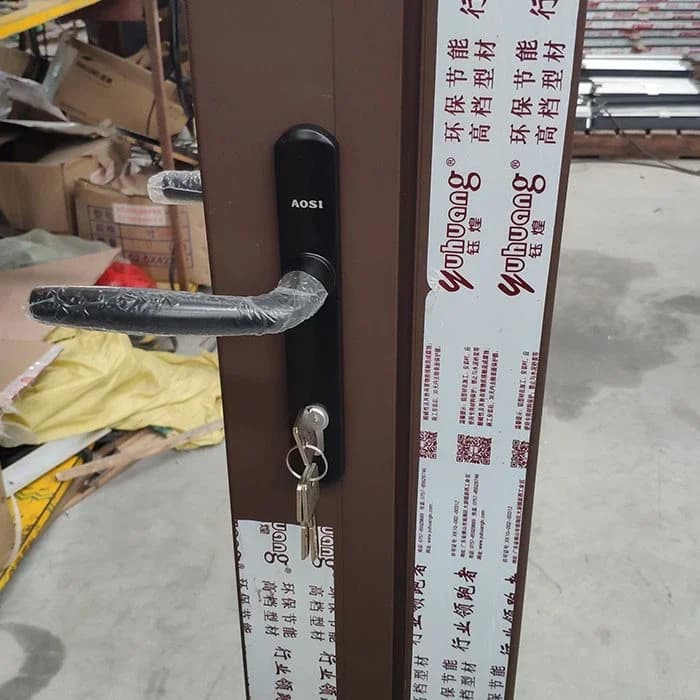 Pintu Aluminium Perunggu thumbnail 5