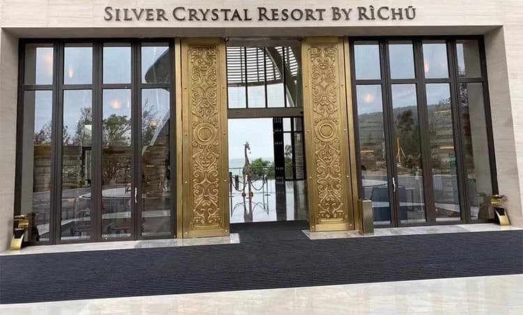 Pintu Bifold Eksterior thumbnail 4