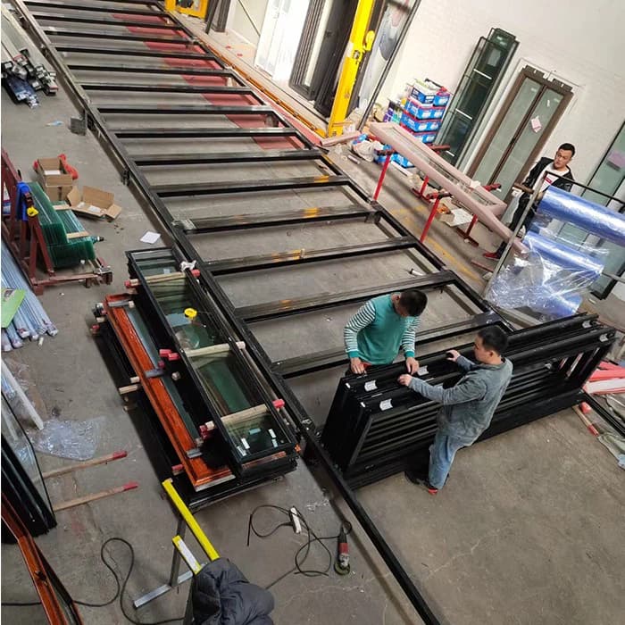 Folding Doors thumbnail 2