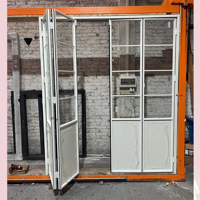 Ultra Narrow Bifold Door thumbnail 2