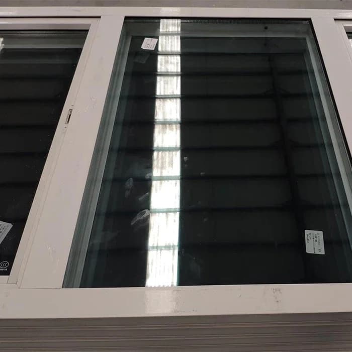 Jendela Casement Aluminium Standar thumbnail 3