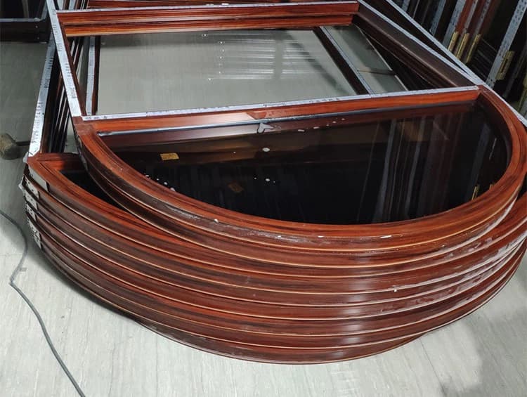 Designer Arched Aluminum Windows thumbnail 4