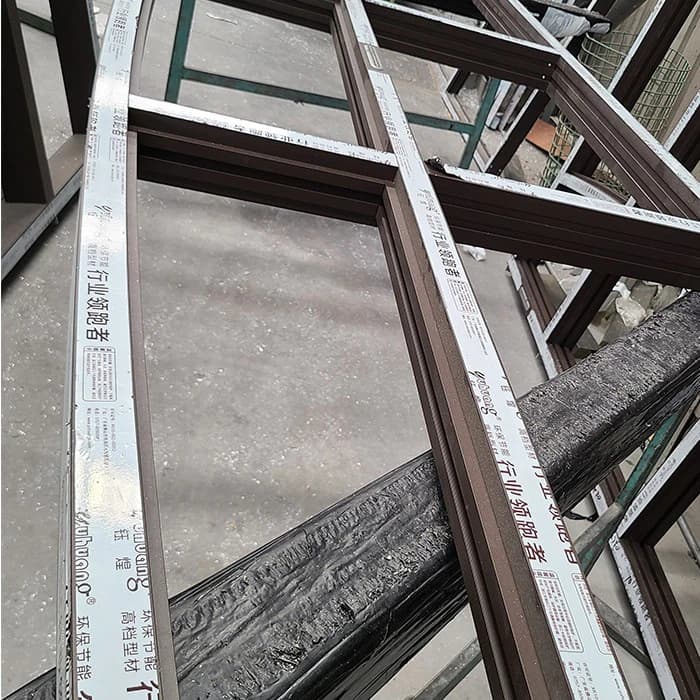 High-Duty Arched Aluminum Windows thumbnail 3