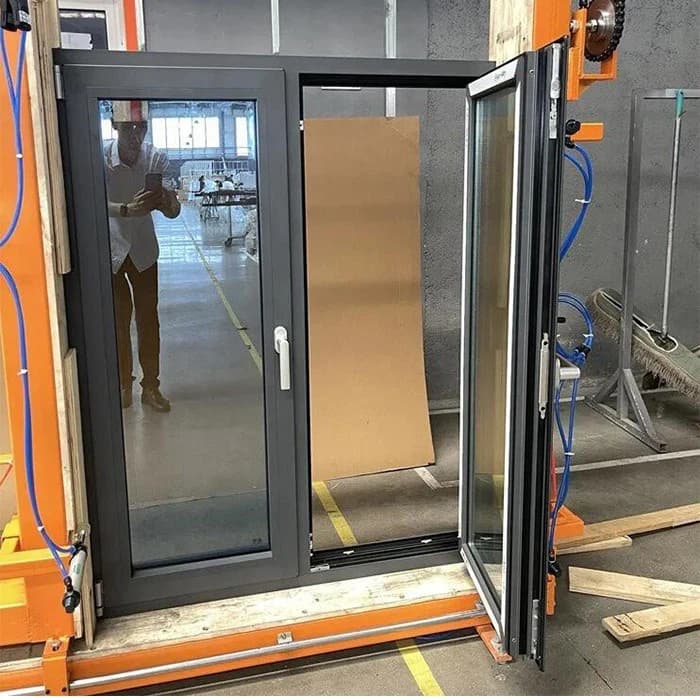 Commercial Windows thumbnail 3