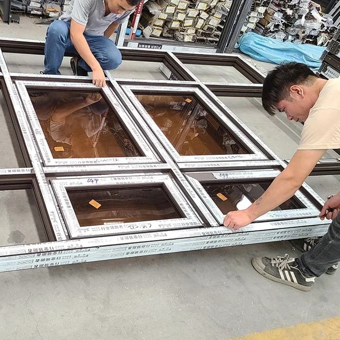 Jendela Besar thumbnail 2