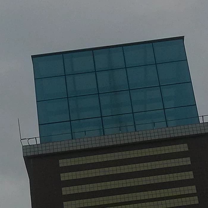 Glass Curtain Wall thumbnail 2