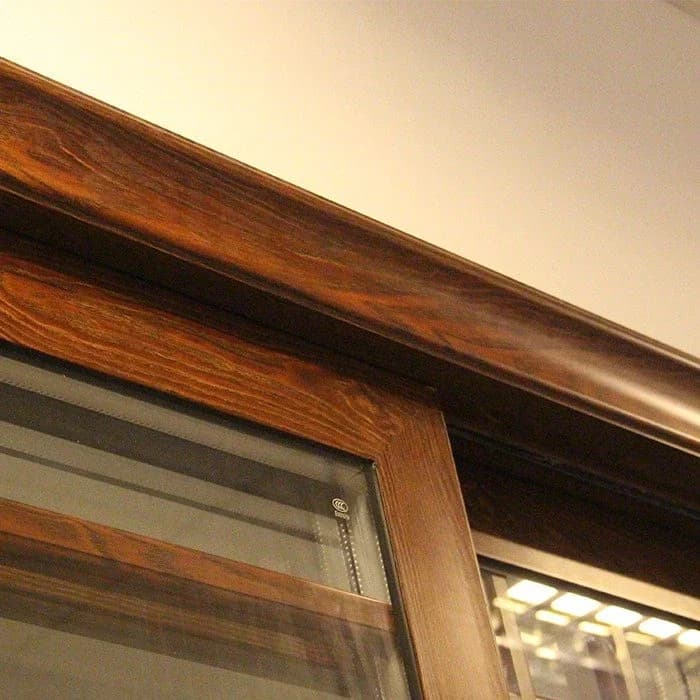 Pintu Geser Aluminium dan Kaca thumbnail 3