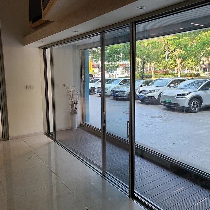 Pintu Aluminium Perunggu