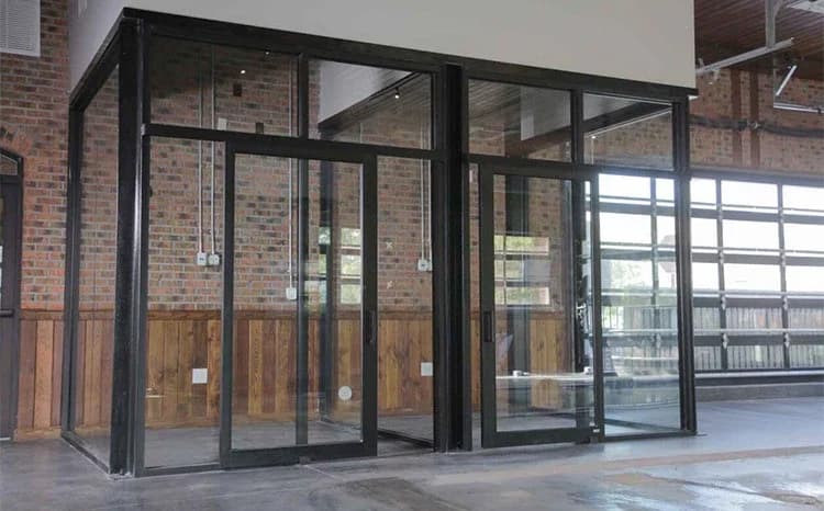 Pintu Geser Komersial