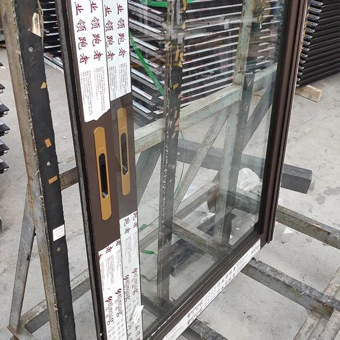 Jendela Aluminium Perunggu thumbnail 3