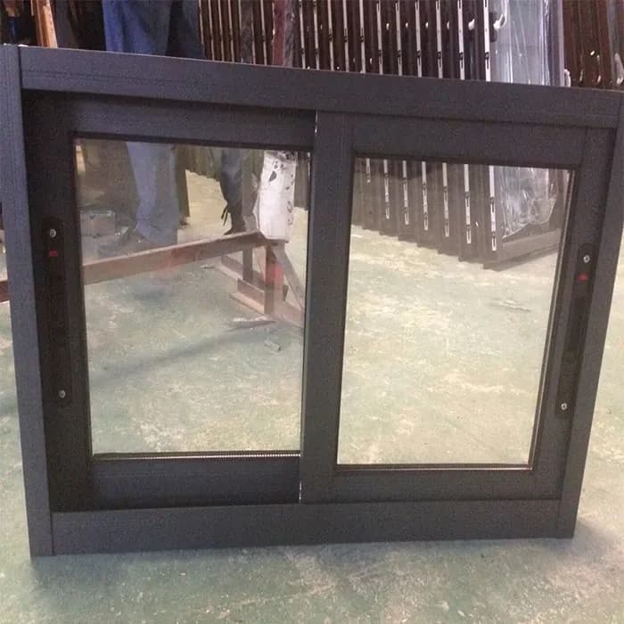 Jendela Kaca Aluminium Tingkat Proyek