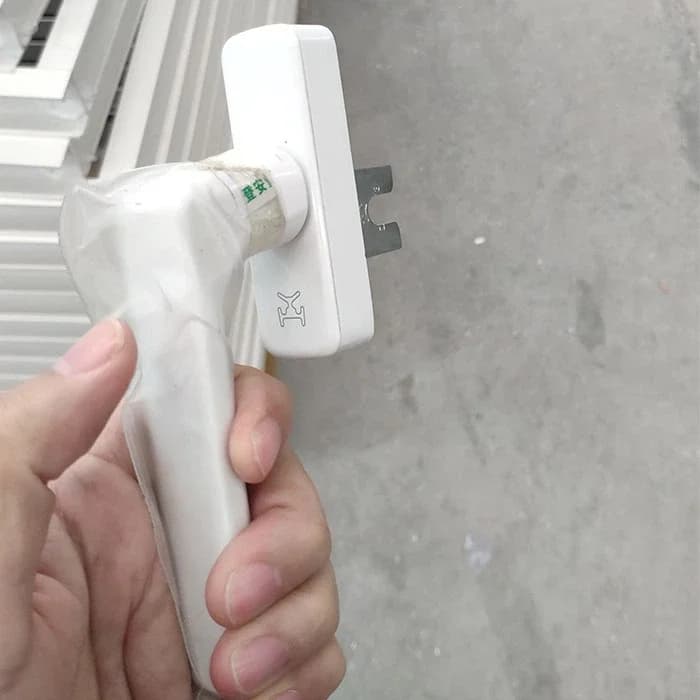 Jendela Aluminium Klasik Putih thumbnail 2