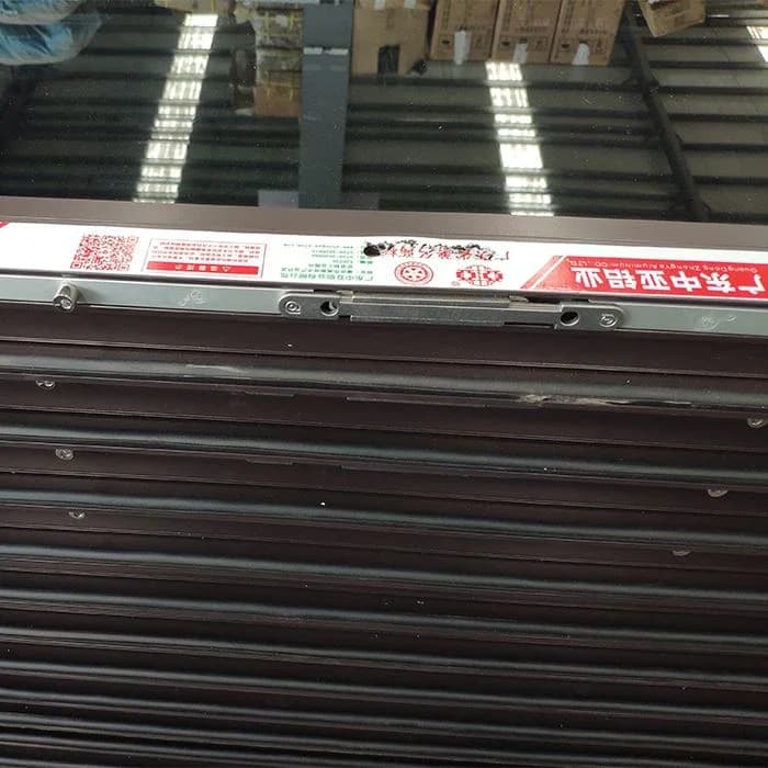 Pintu Prancis Aluminium dan Kaca thumbnail 4