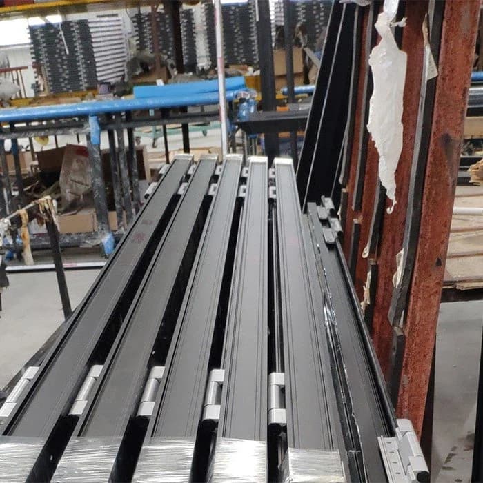 Pintu Belakang Aluminium thumbnail 4