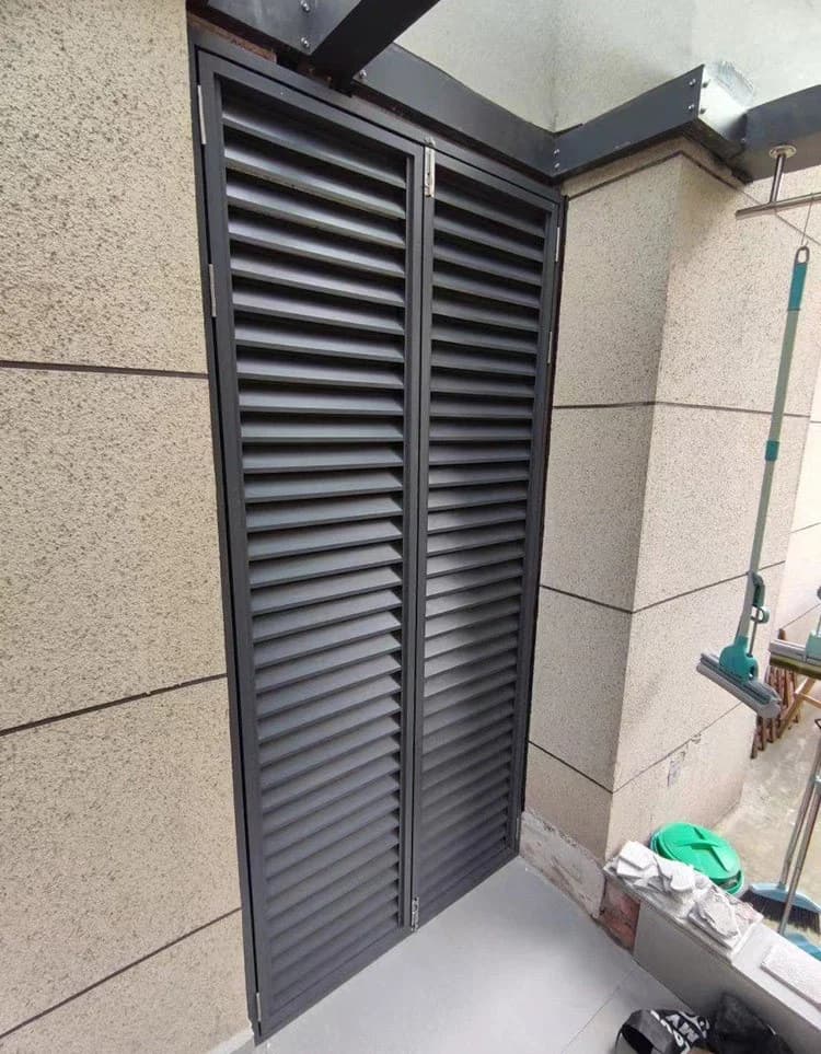 Pintu Louvre Aluminium thumbnail 4