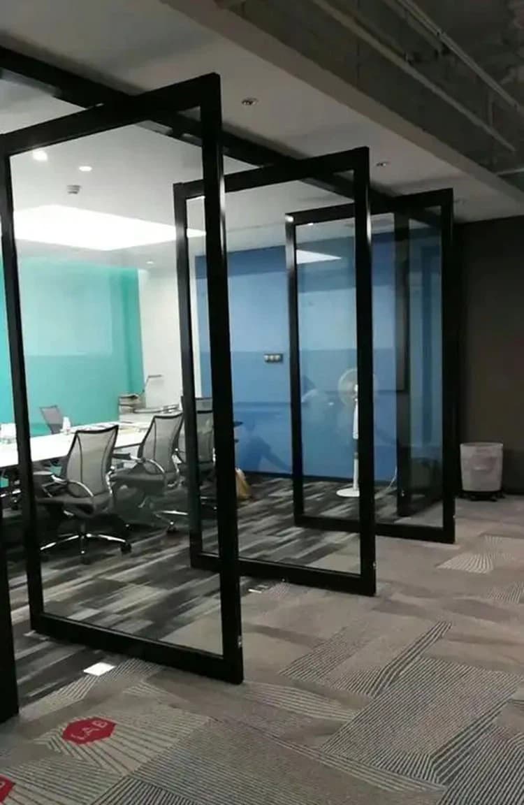 Luxury High-Load Aluminum Pivot Doors thumbnail 4