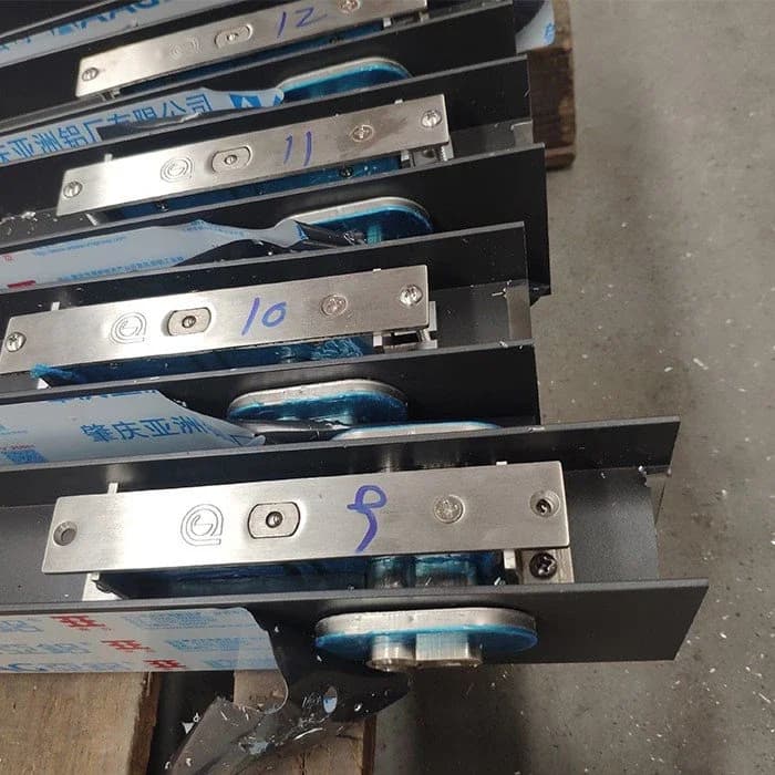 Pintu Aluminium Komersial thumbnail 2