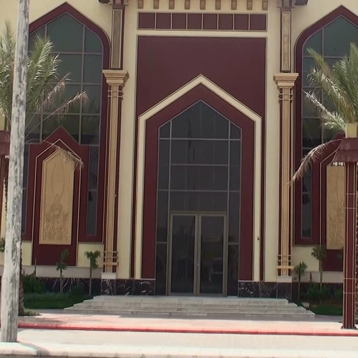 Glass Doors And Windows thumbnail 2