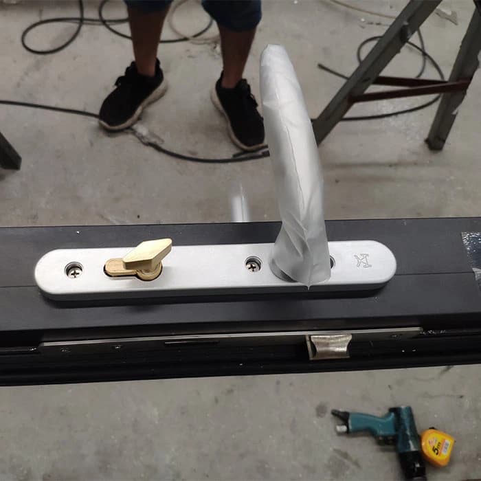 Modern Aluminium Doors thumbnail 2