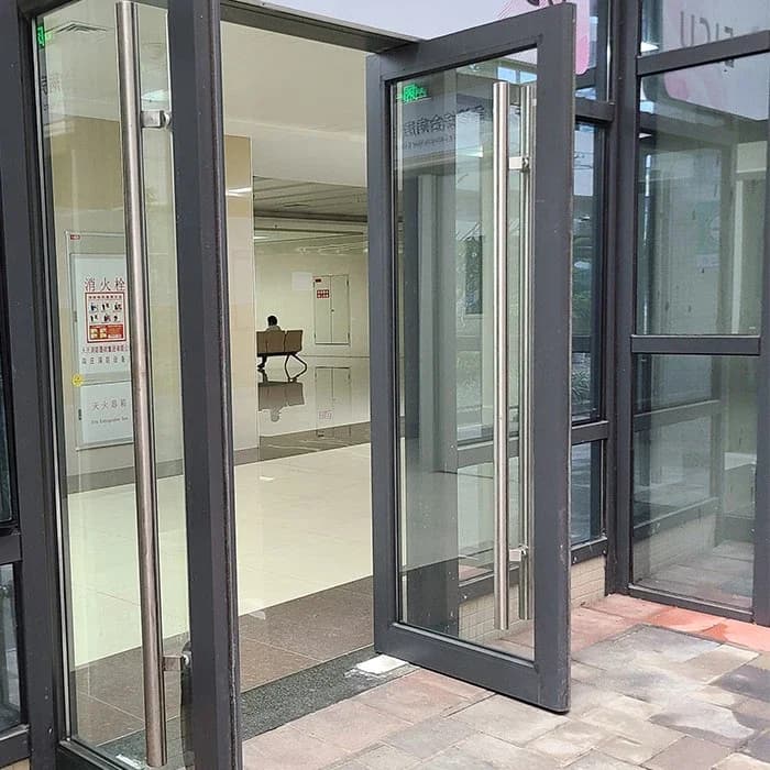 Pintu Aluminium Pivot thumbnail 3