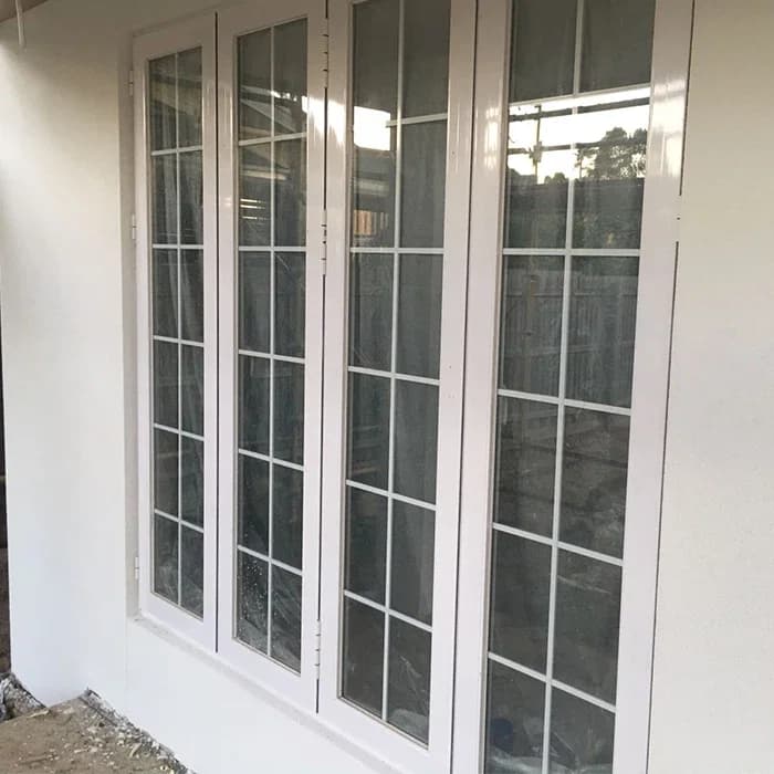Pintu Prancis Aluminium Putih