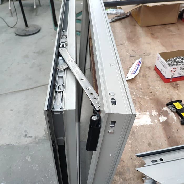 Tilt and Turn Windows thumbnail 4