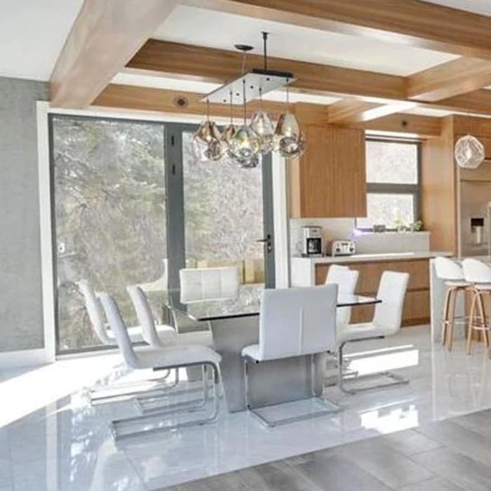 Jendela Aluminium Besar