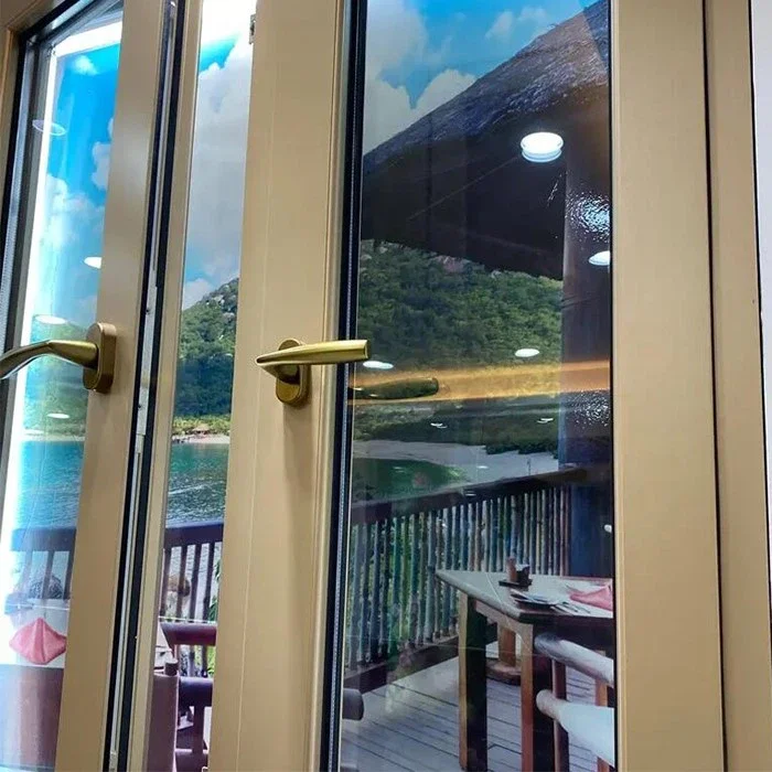 Coloured Aluminum Windows thumbnail 4