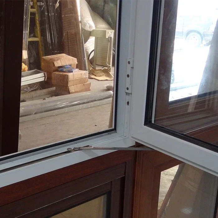Ventanas abatibles de aluminio thumbnail 3