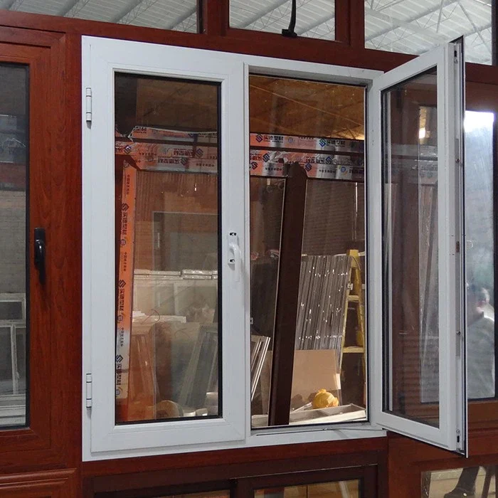 Ventanas abatibles de aluminio